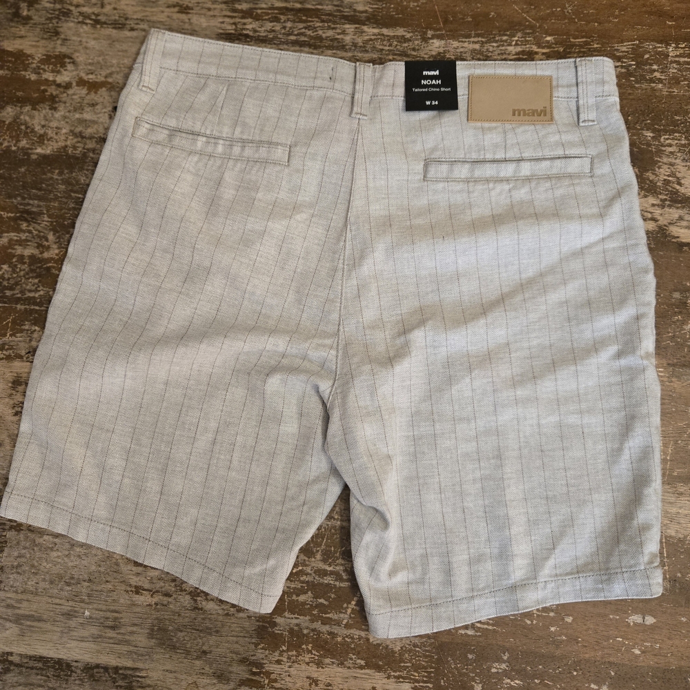MAVI MENS Light Gray Flat Front Shorts - Picture 4 of 15